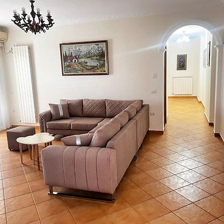 Lu Apartament Vlore Ngoại thất bức ảnh